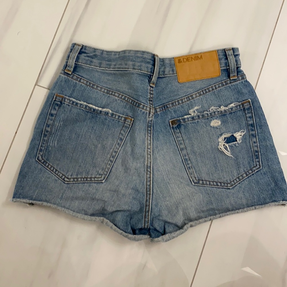 Hugh waist denim shorts